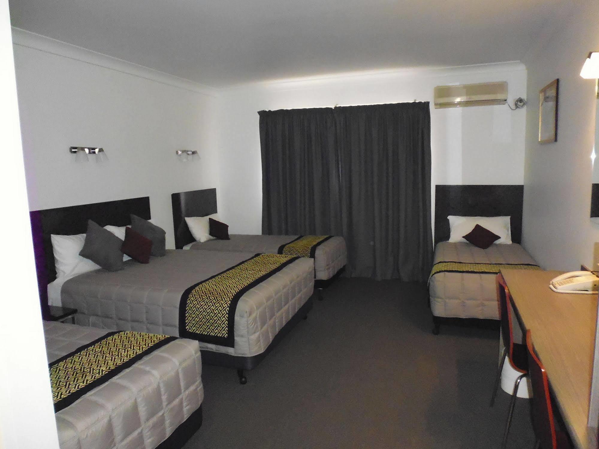 Burke & Wills Motor Inn Kingaroy Εξωτερικό φωτογραφία
